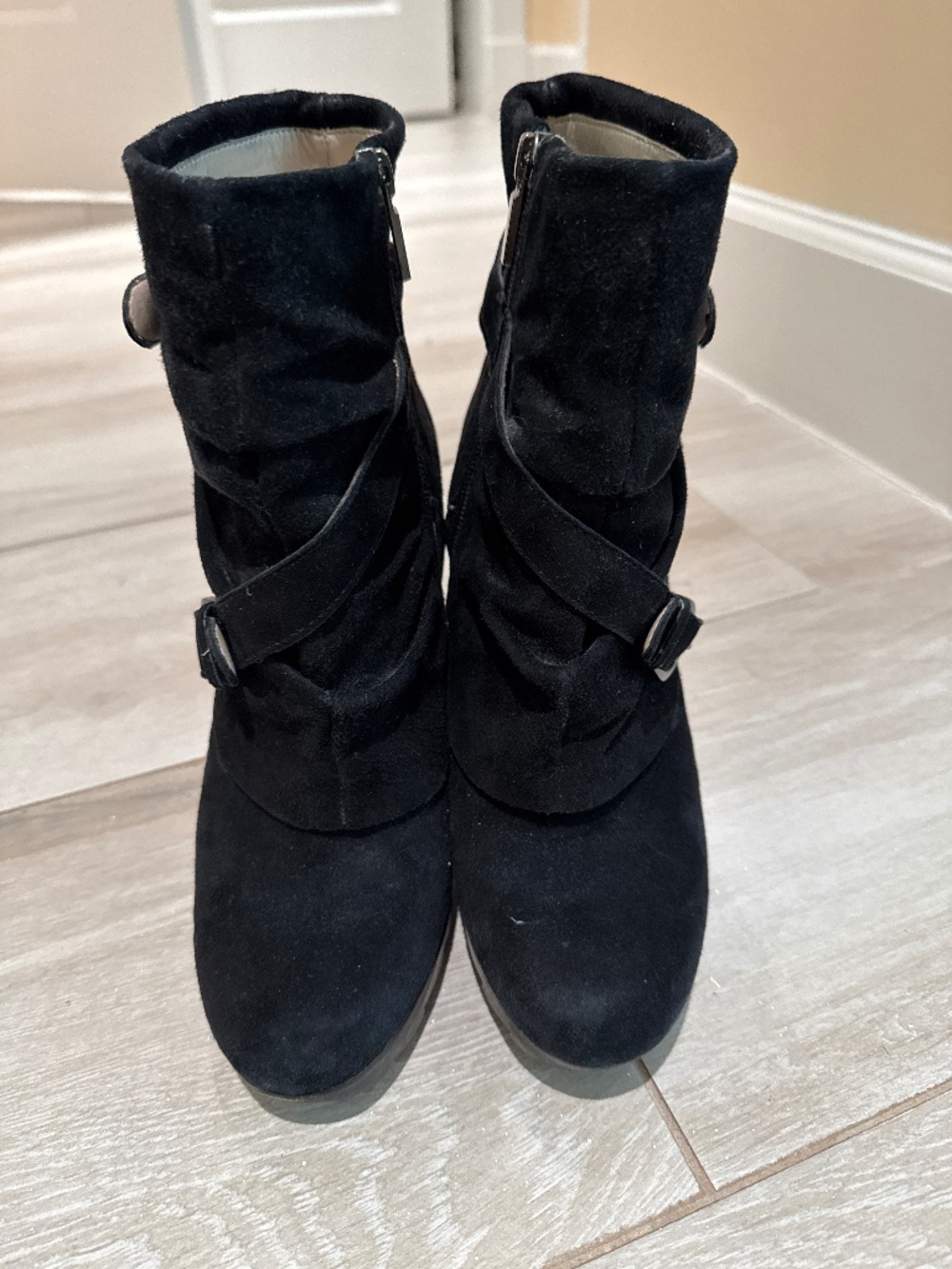 Boutique 9 black suede high heel booties size 8